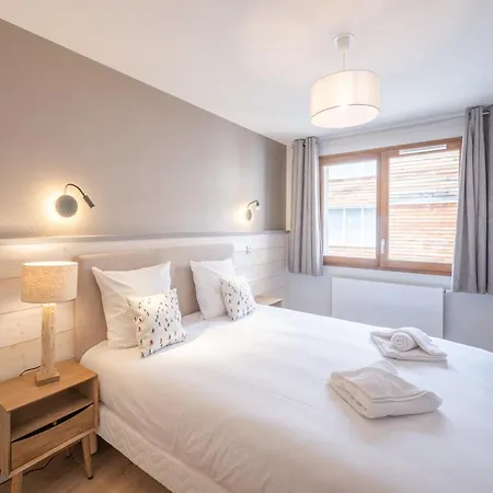 Duplex Neuf Proche Pistes Avec Wifi Et Parking Huez